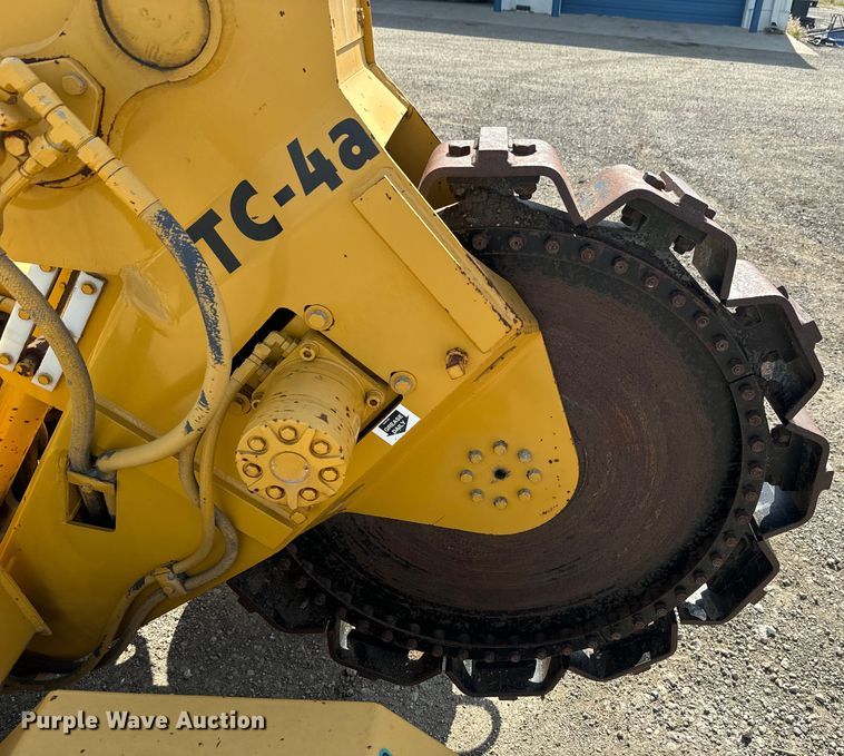 image for item DQ6764 1998 Vermeer TC4A trench compactor