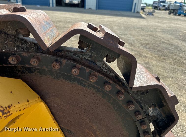 image for item DQ6764 1998 Vermeer TC4A trench compactor