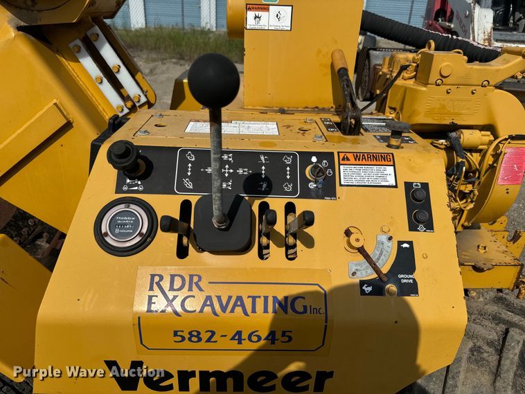 image for item DQ6764 1998 Vermeer TC4A trench compactor