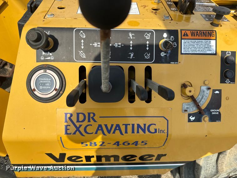 image for item DQ6764 1998 Vermeer TC4A trench compactor