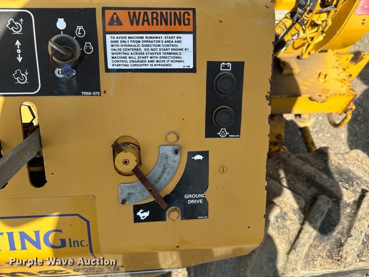 image for item DQ6764 1998 Vermeer TC4A trench compactor