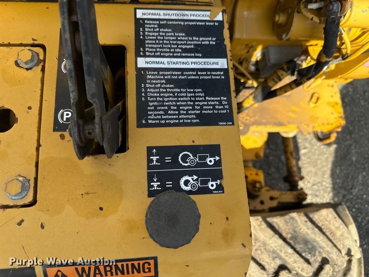 image for item DQ6764 1998 Vermeer TC4A trench compactor