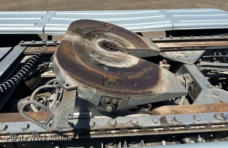 image for item DQ6766 2013 Kenworth  W900 semi truck