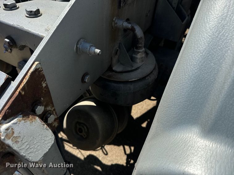 image for item DQ6766 2013 Kenworth  W900 semi truck