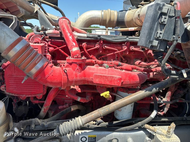 image for item DQ6766 2013 Kenworth  W900 semi truck