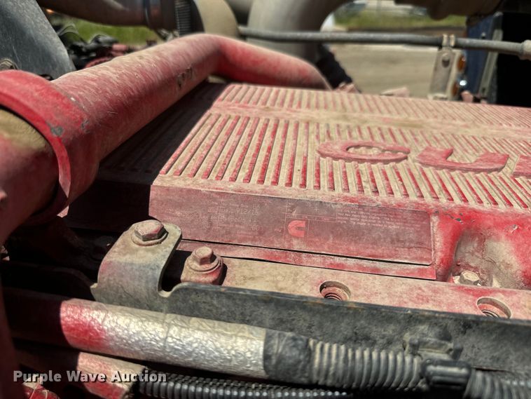 image for item DQ6766 2013 Kenworth  W900 semi truck