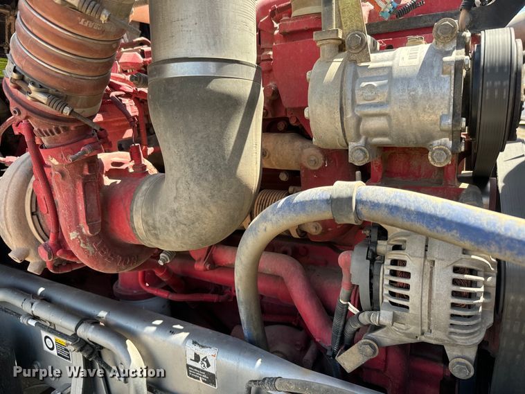 image for item DQ6766 2013 Kenworth  W900 semi truck