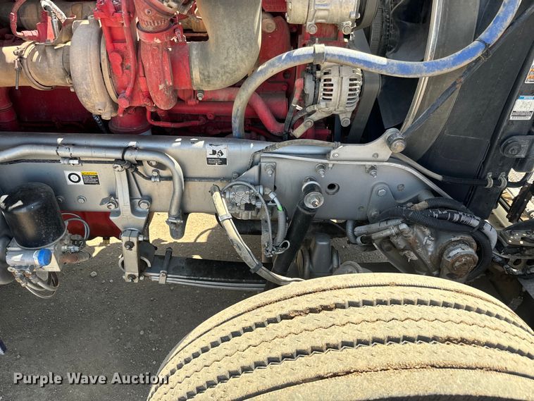 image for item DQ6766 2013 Kenworth  W900 semi truck