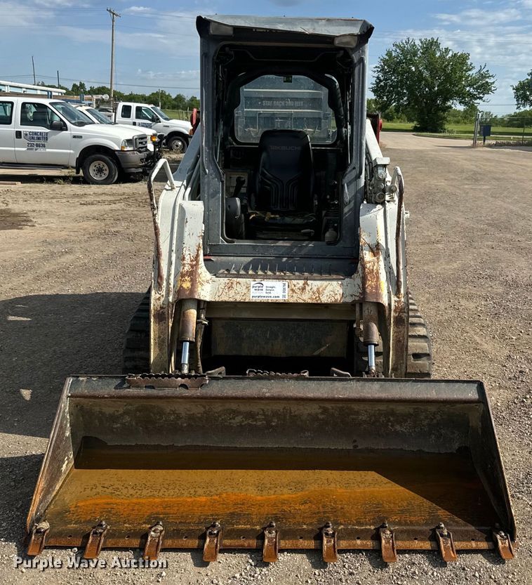 image for item DQ6768 2012 Takeuchi TL240 tracked skid steer loader
