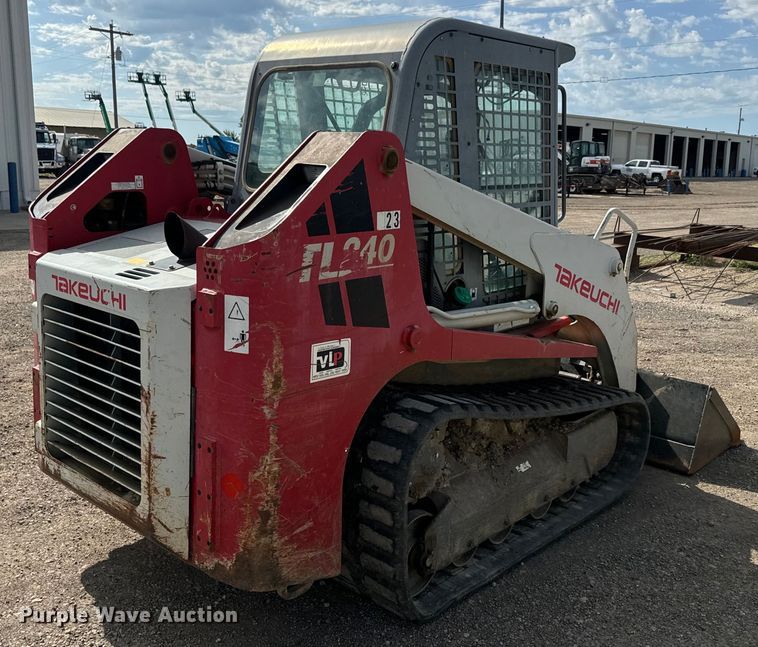 image for item DQ6768 2012 Takeuchi TL240 tracked skid steer loader