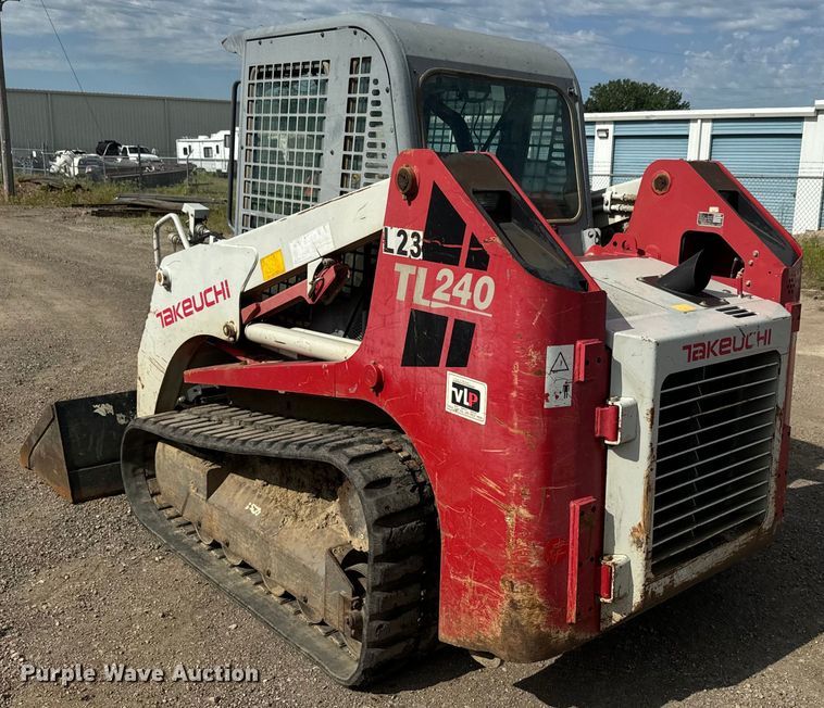 image for item DQ6768 2012 Takeuchi TL240 tracked skid steer loader