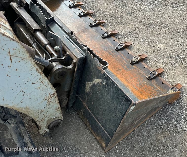 image for item DQ6768 2012 Takeuchi TL240 tracked skid steer loader