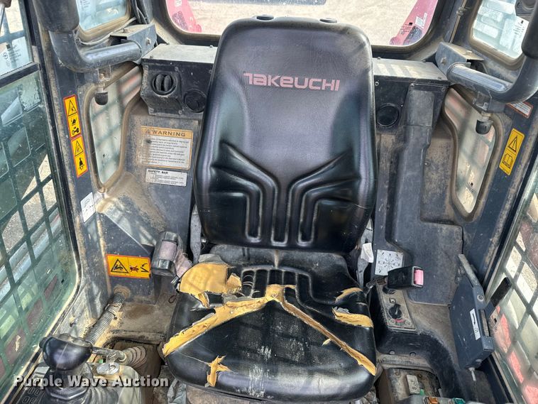 image for item DQ6768 2012 Takeuchi TL240 tracked skid steer loader
