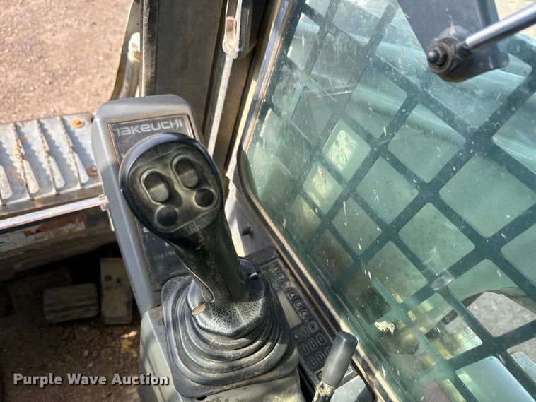 image for item DQ6768 2012 Takeuchi TL240 tracked skid steer loader