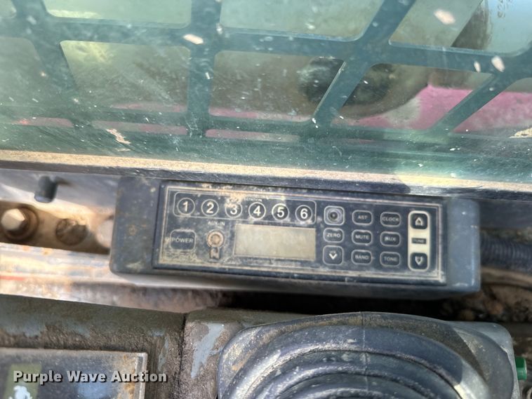 image for item DQ6768 2012 Takeuchi TL240 tracked skid steer loader