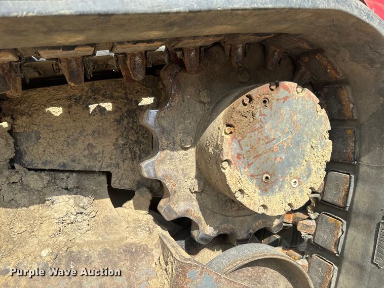 image for item DQ6768 2012 Takeuchi TL240 tracked skid steer loader