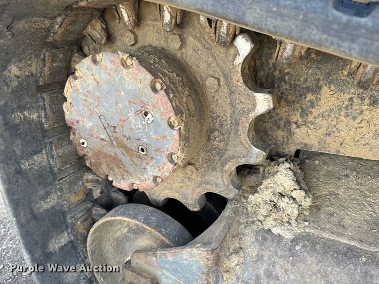 image for item DQ6768 2012 Takeuchi TL240 tracked skid steer loader