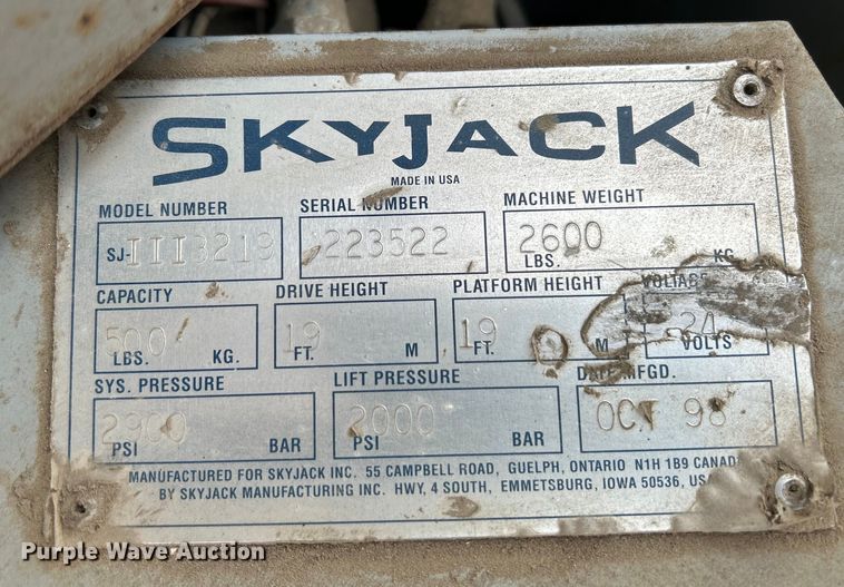 image for item DQ6803 1998 Skyjack SJIII3219 scissor lift