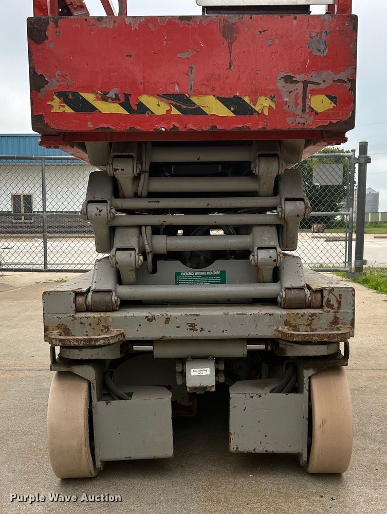 image for item DQ6805 Skyjack SJIII 3219 scissor lift