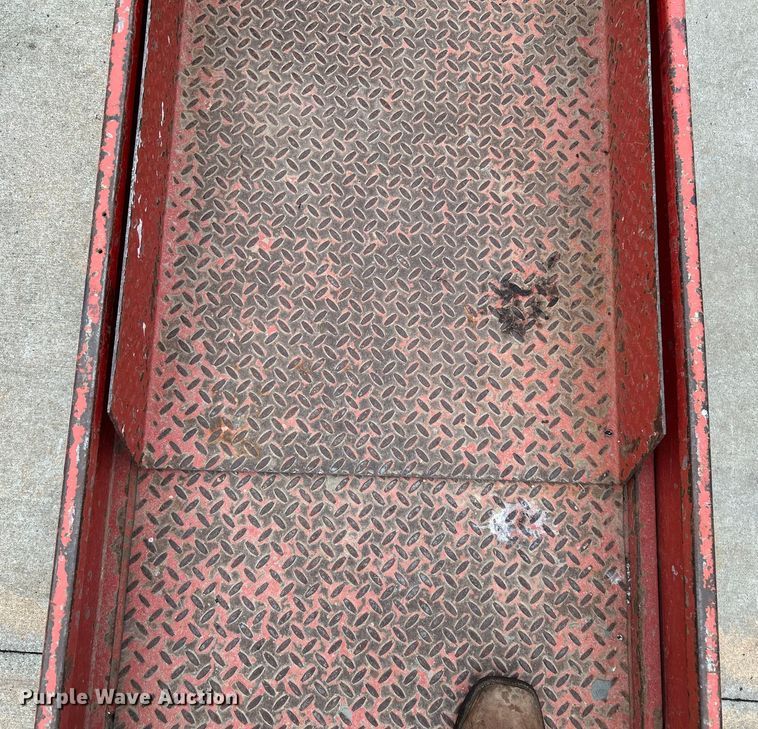 image for item DQ6805 Skyjack SJIII 3219 scissor lift