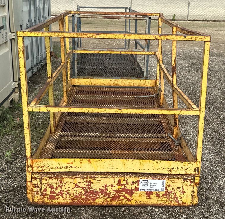 image for item DQ6808 Man basket