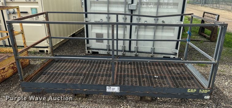 image for item DQ6809 Man basket