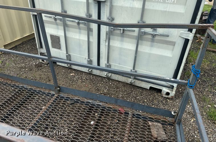 image for item DQ6809 Man basket