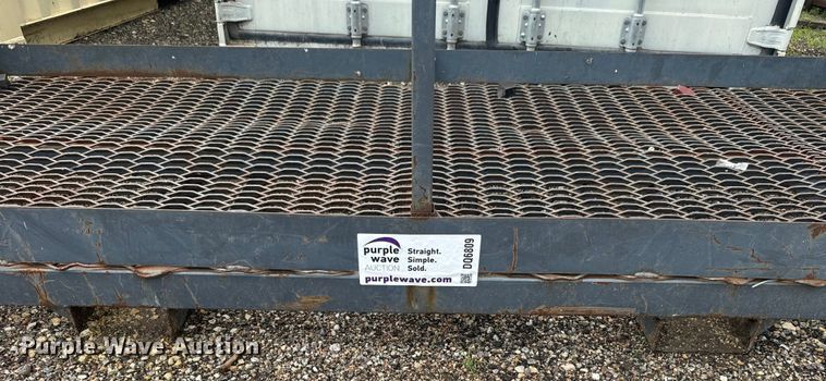 image for item DQ6809 Man basket