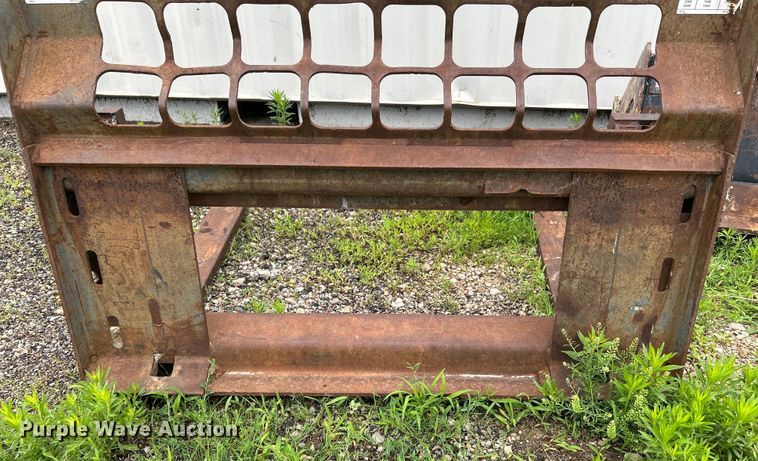 image for item DQ6810 Skid steer forks