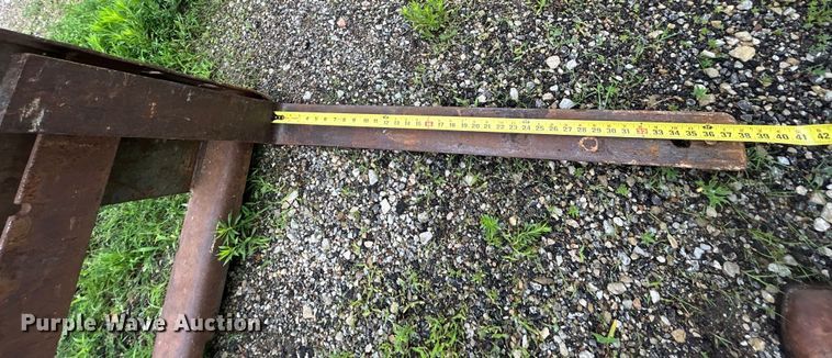 image for item DQ6810 Skid steer forks