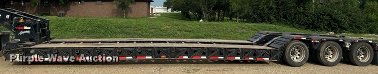 image for item DQ6818 2018 Trail King lowboy equipment trailer