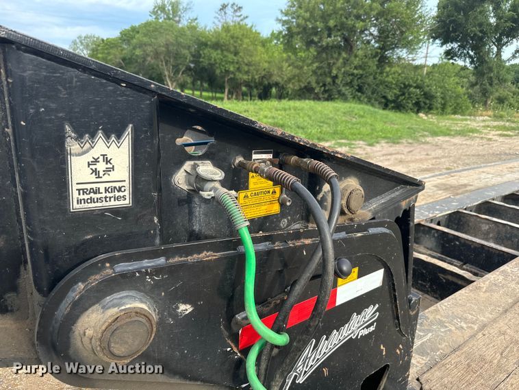 image for item DQ6818 2018 Trail King lowboy equipment trailer