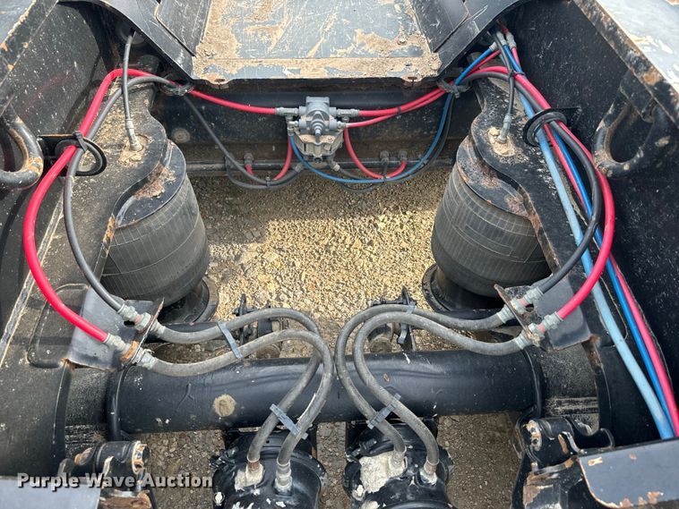 image for item DQ6818 2018 Trail King lowboy equipment trailer