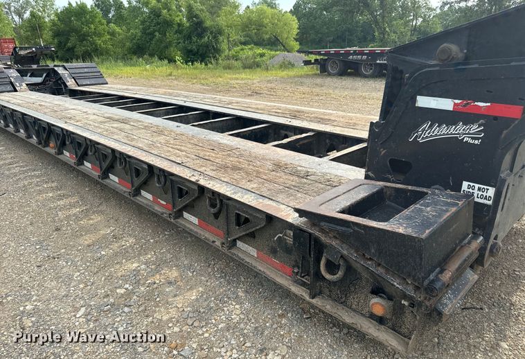image for item DQ6818 2018 Trail King lowboy equipment trailer