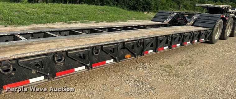 image for item DQ6818 2018 Trail King lowboy equipment trailer