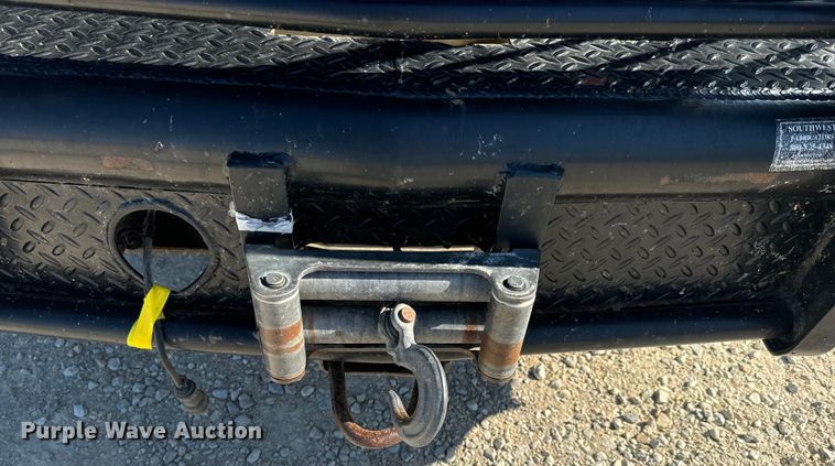 image for item DQ6820 2012 Ford F350 Super Duty XL bucket truck