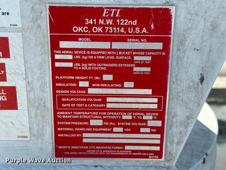 image for item DQ6820 2012 Ford F350 Super Duty XL bucket truck