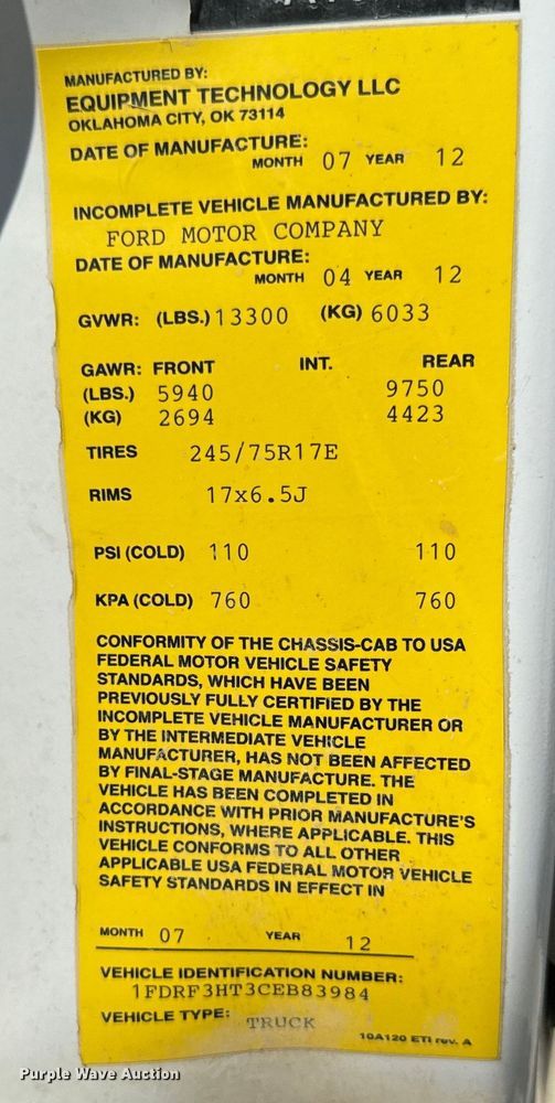 image for item DQ6820 2012 Ford F350 Super Duty XL bucket truck