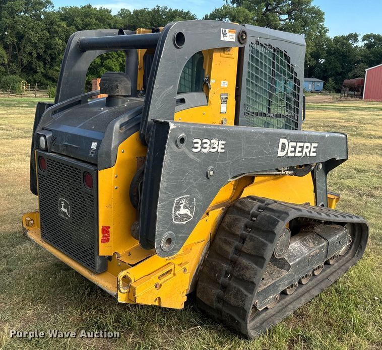 image for item DQ6822 2016 John Deere 333E tracked skid steer loader