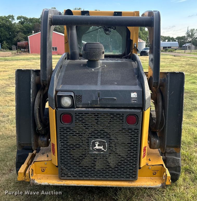 image for item DQ6822 2016 John Deere 333E tracked skid steer loader