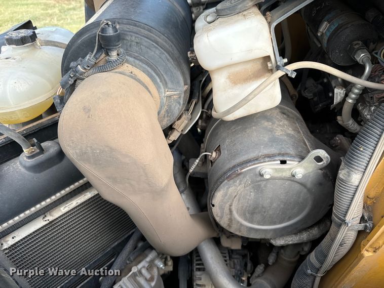 image for item DQ6822 2016 John Deere 333E tracked skid steer loader