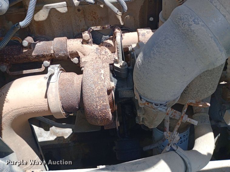 image for item DQ7140 1999 Freightliner  FL80 dump truck