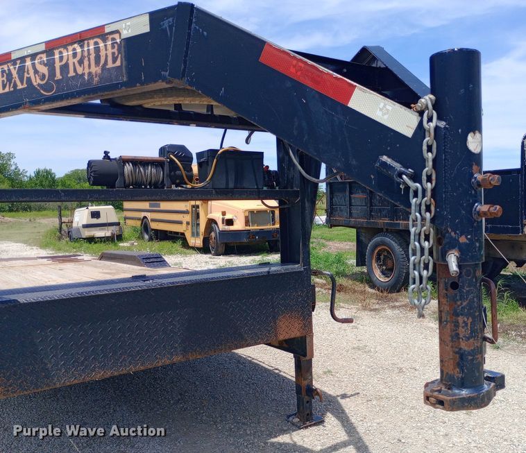 image for item DQ7141 2019 Texas Pride tilt deck equipment trailer