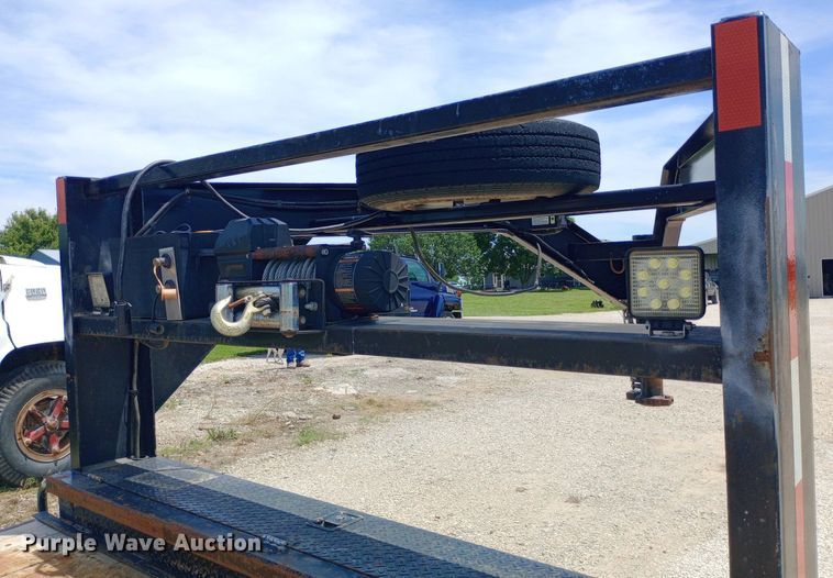 image for item DQ7141 2019 Texas Pride tilt deck equipment trailer