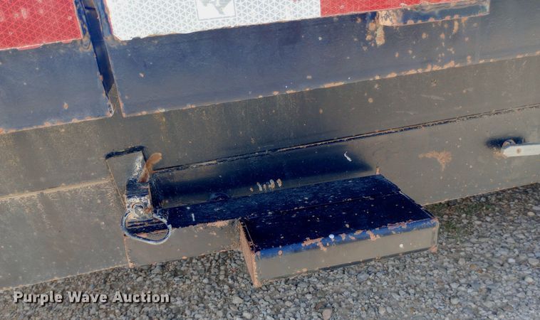 image for item DQ7141 2019 Texas Pride tilt deck equipment trailer