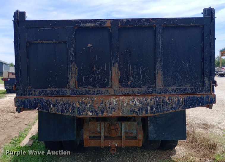 image for item DQ7143 1980 Ford 7000 dump truck