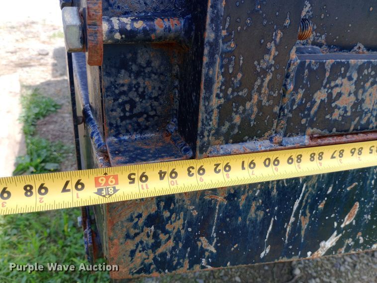 image for item DQ7143 1980 Ford 7000 dump truck