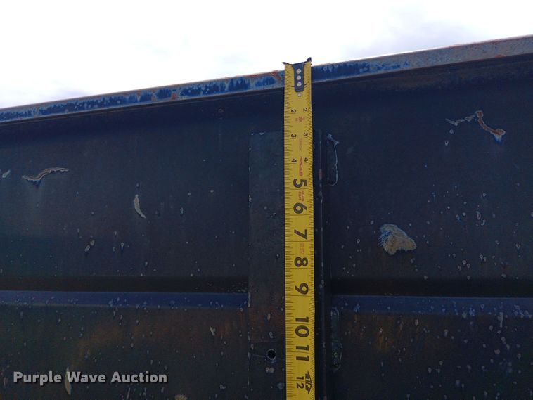 image for item DQ7143 1980 Ford 7000 dump truck