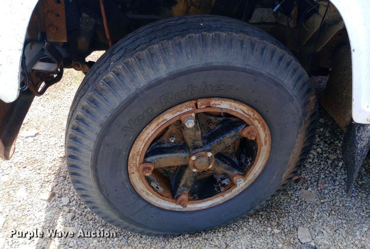 image for item DQ7143 1980 Ford 7000 dump truck