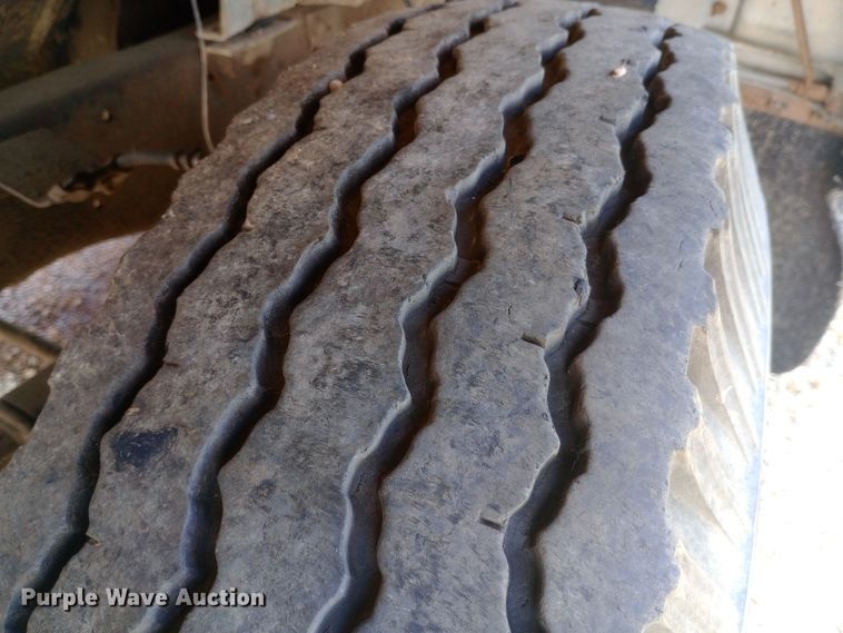 image for item DQ7143 1980 Ford 7000 dump truck